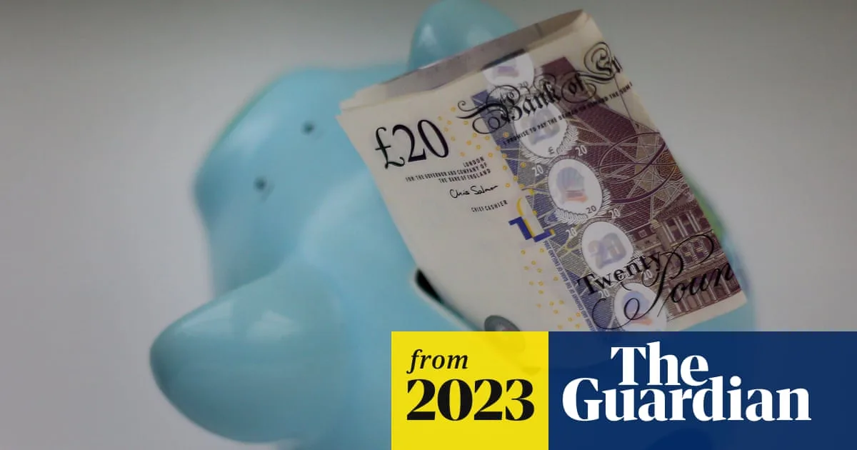 Regulator Warns UK Banks Over Loyalty Penalty on Savings