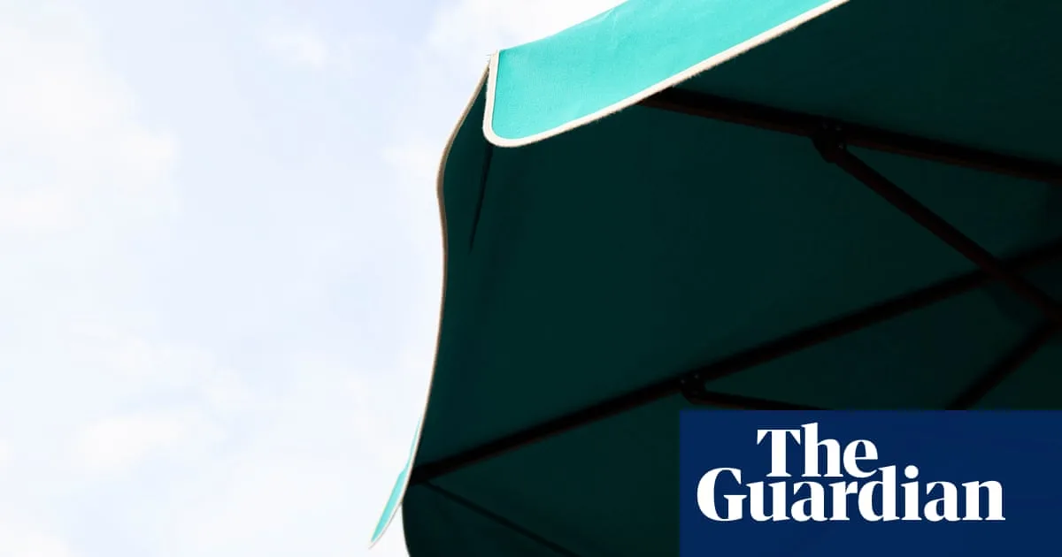 US Woman Dies in Freak Umbrella Accident at South Carolina Restaurant