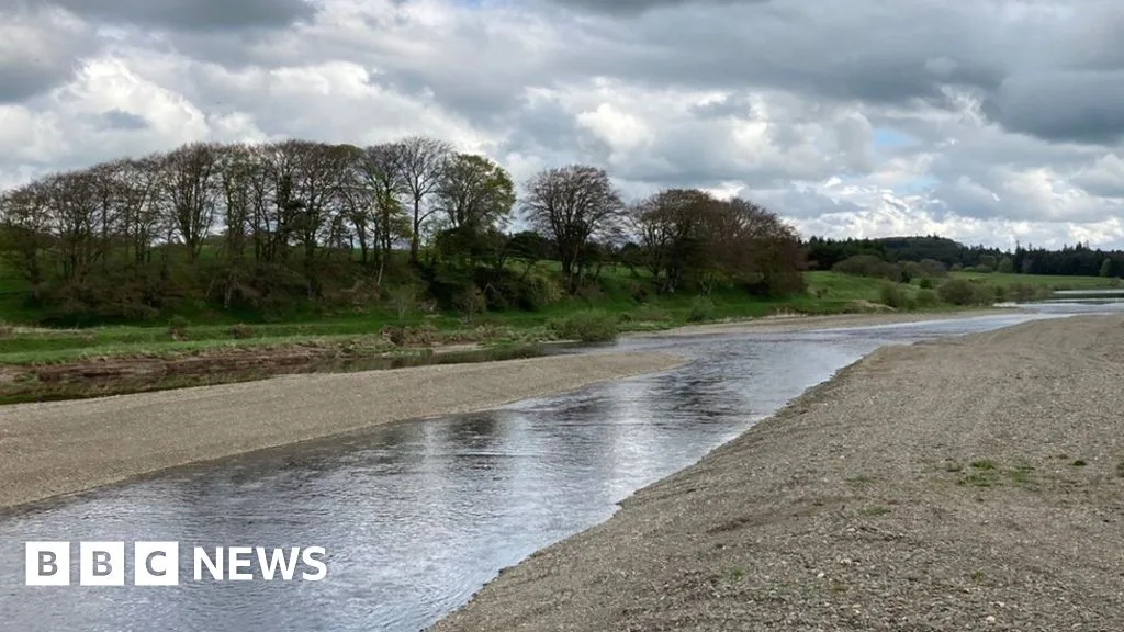 Illegal Gravel Extraction from River Clyde Prompts Sepa Investigation