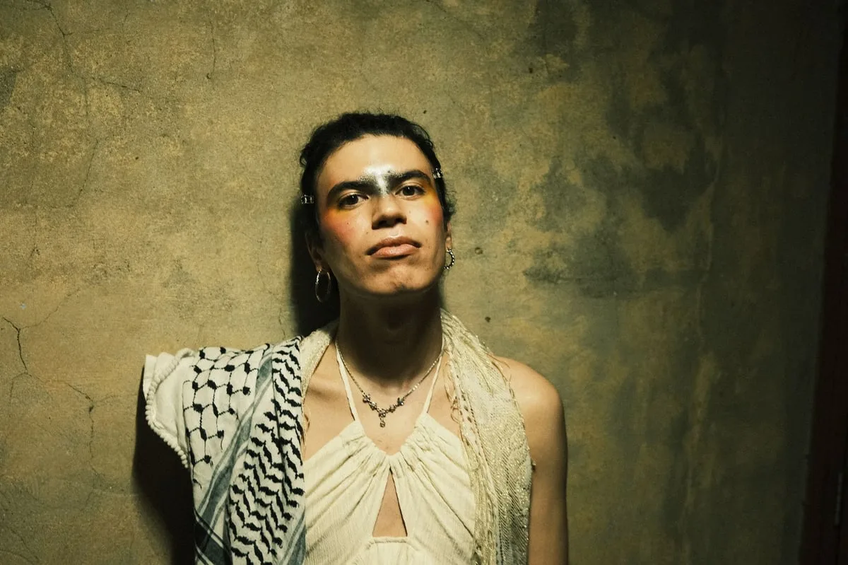 Scottish Singer Jacob Alon Wins Brits Critics Choice Award