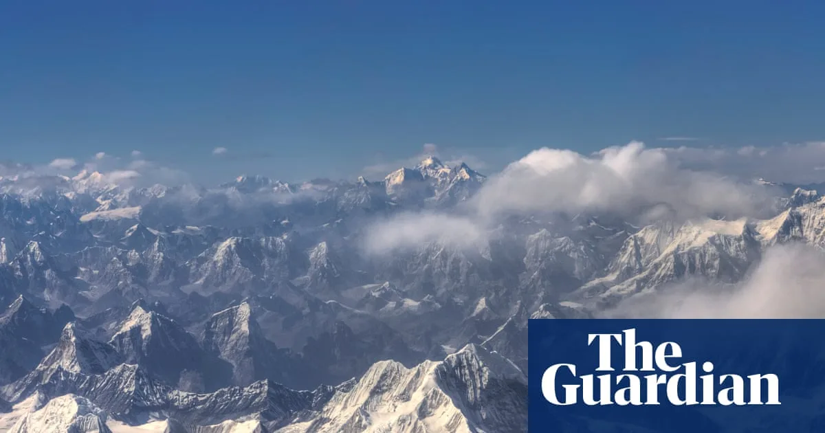 Search Continues for Italian Climbers After Nepal Avalanche
