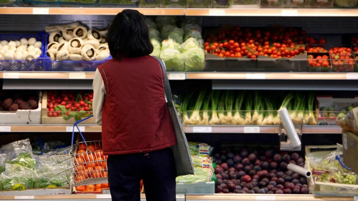 Shoppers Reveal 'Secret' Code for Fresher Fruit and Veg at Supermarkets