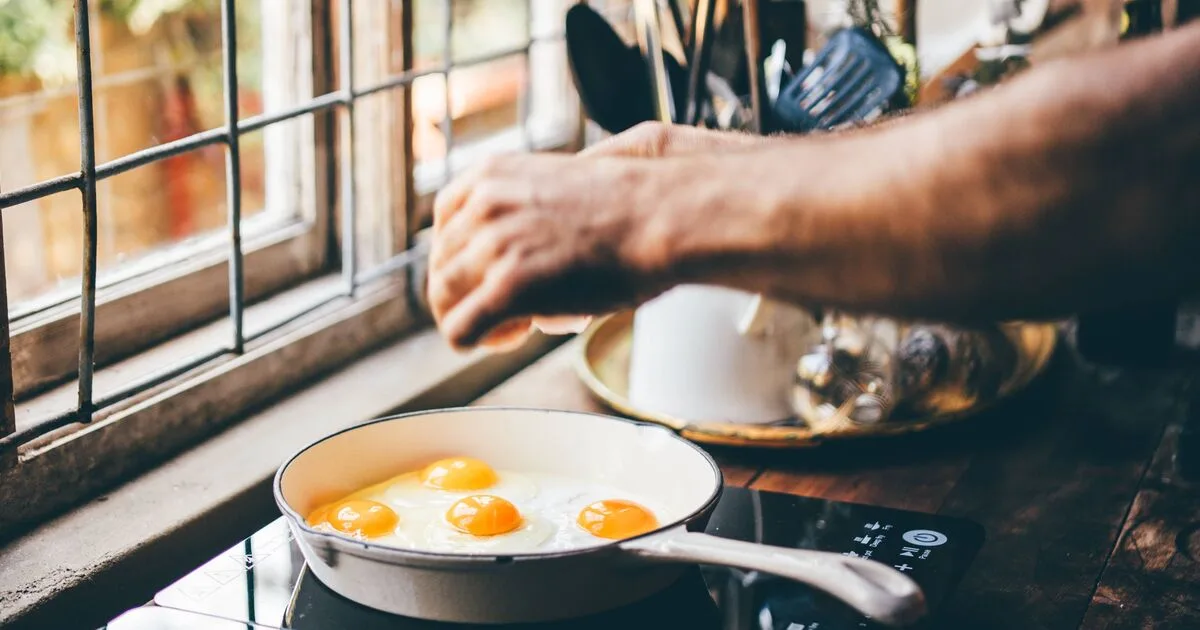 Chef Reveals Secret Ingredient for Perfectly Crispy Fried Eggs