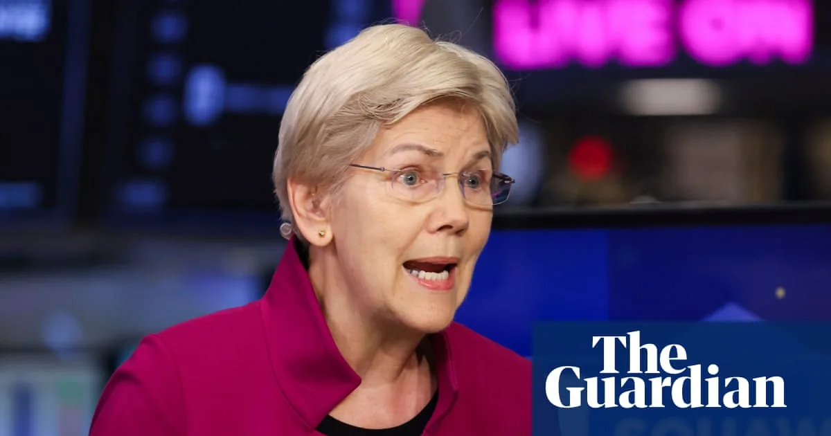 Democrats Raise Concerns Over Trump's Reported $1bn Plan to Retrofit Gifted Qatari Jet