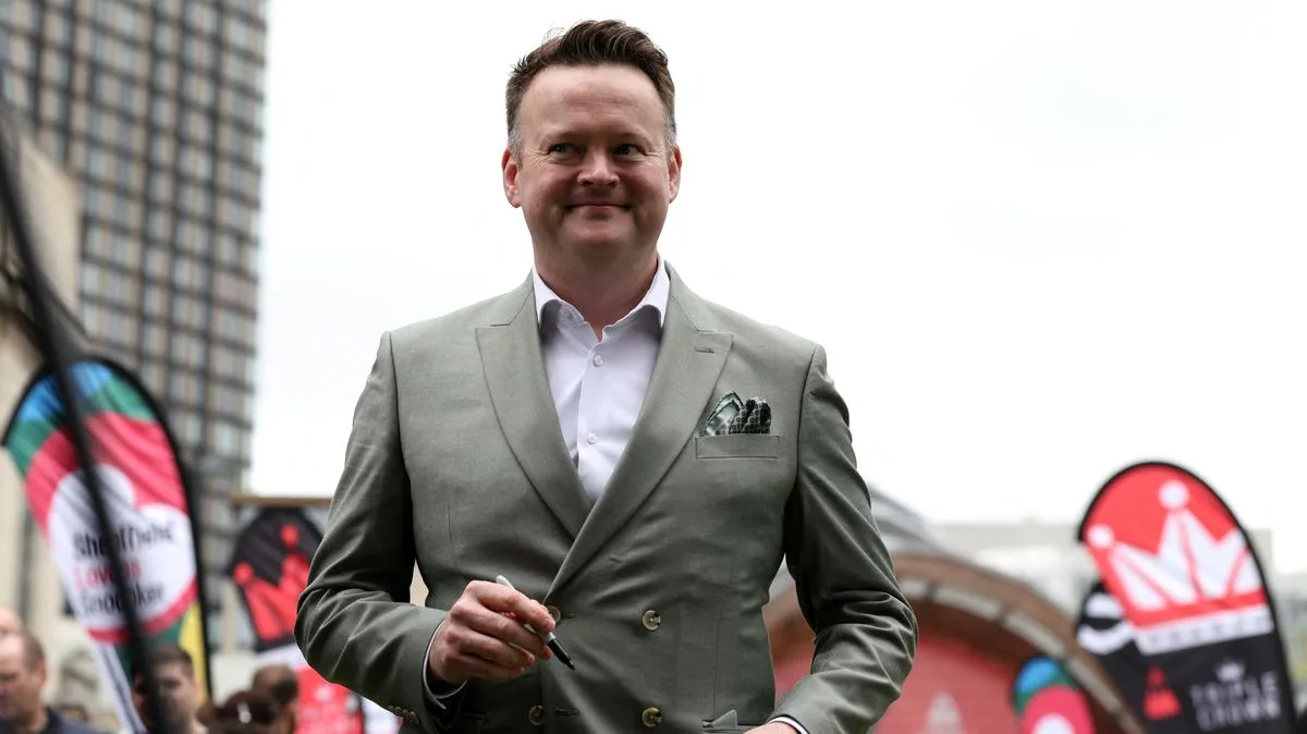 Shaun Murphy's Two Divorces and Escort Scandal After Facebook Message