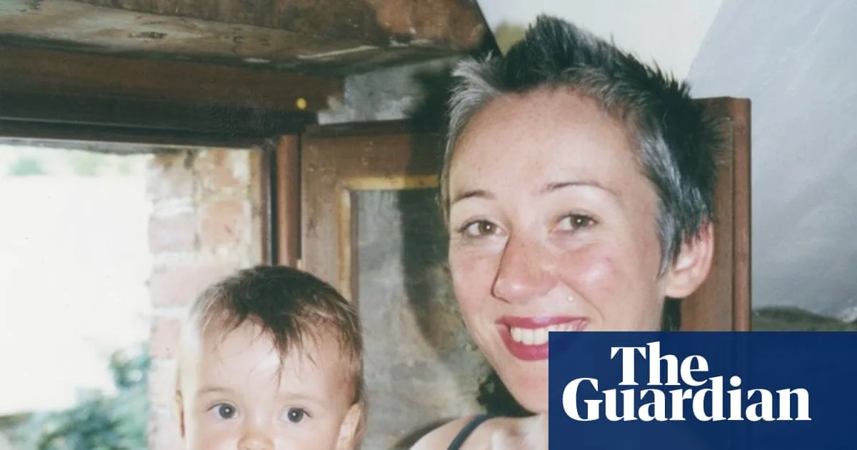 Shaving My Head Made Me an Invisible Woman