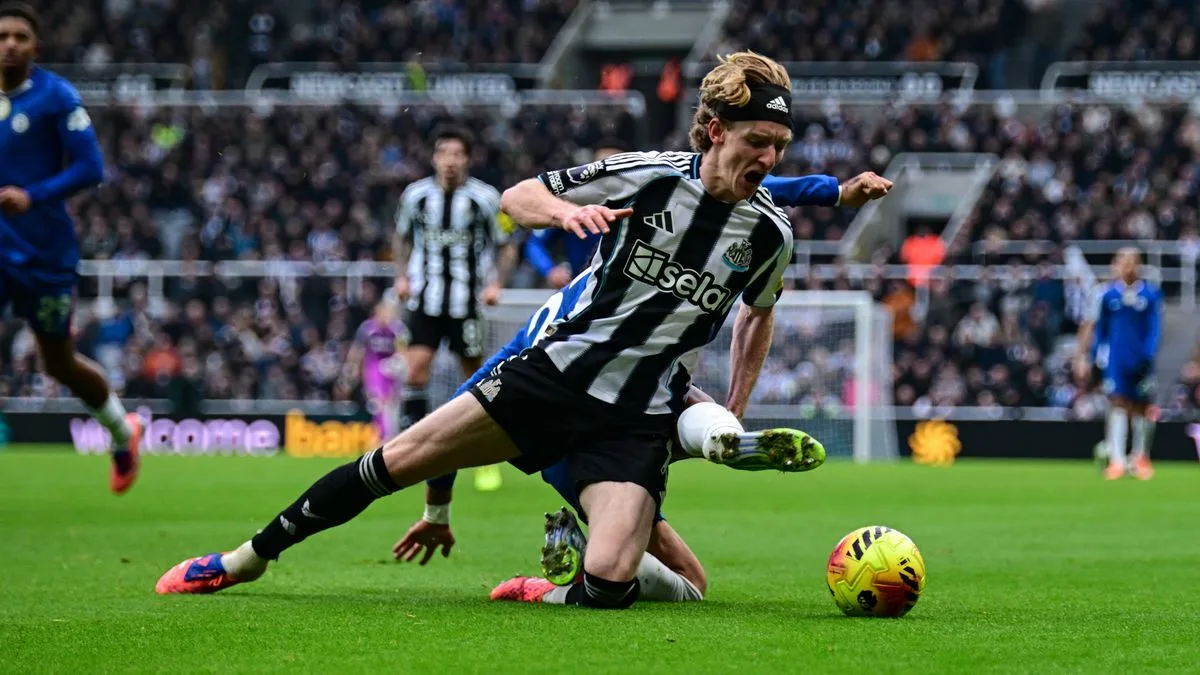 Alan Shearer Slams 'Ridiculous' VAR Decision in Newcastle vs Chelsea