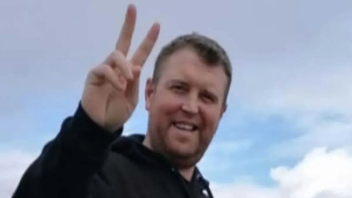 Family of missing Belfast man to fly to France after strangers answer his phone