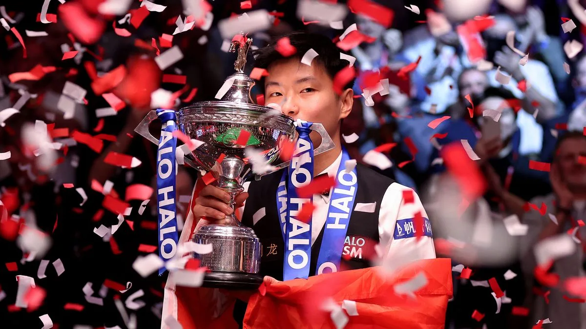 Snooker Champion Zhao Xintong Withdraws Due to Illness