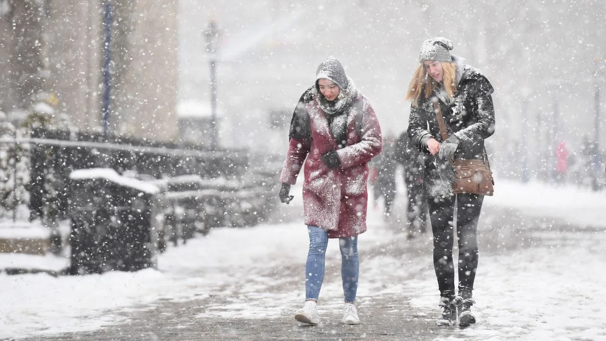 Snowfall Expected in London as Met Office Warns of 11°C Temperature Drop