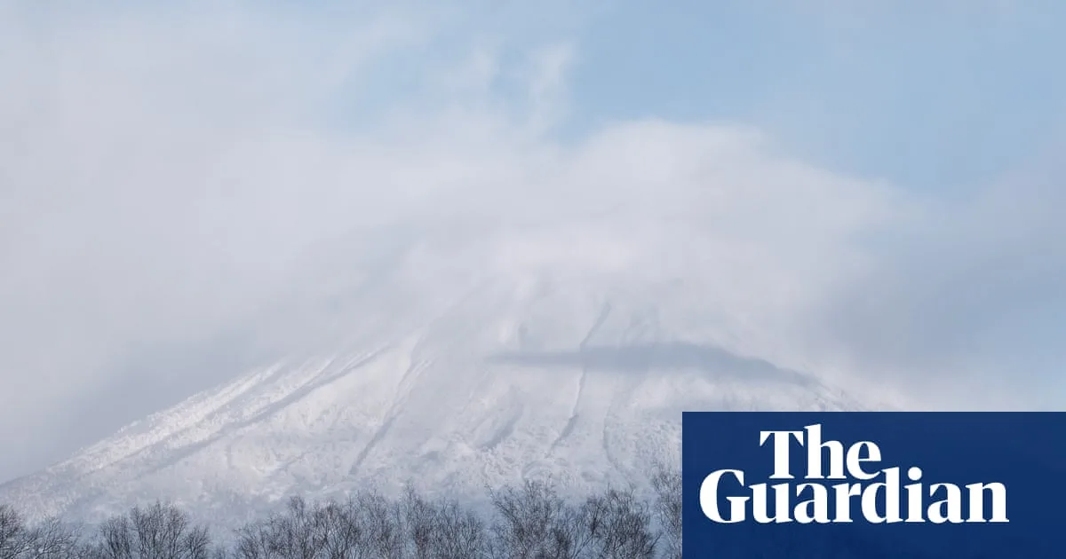 Australian Man Dies in Skiing Incident in Japan Following Snowboarder's Death