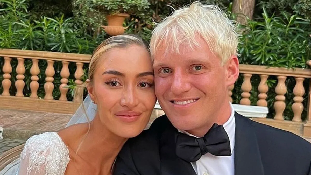 Sophie Habboo's Wedding Anxiety Led to ADHD Discovery
