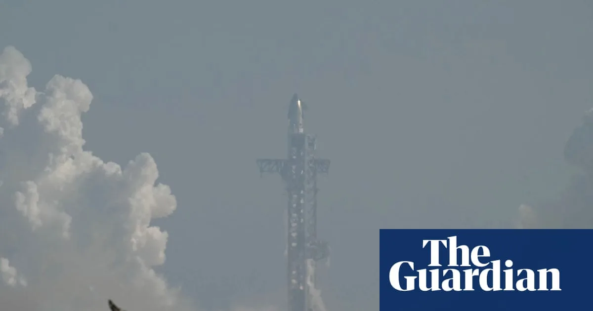 SpaceX Launches Most Powerful Starship Yet in Key Moon Test