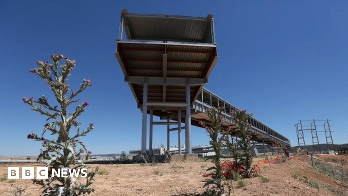 Spain's €1bn 'Ghost Airport' Sold for Just €10,000