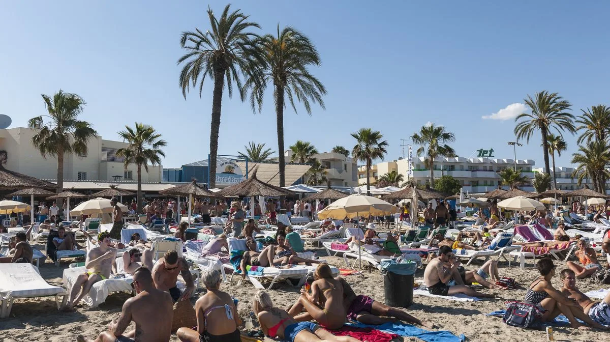 Spain's Balearic Islands Tighten Alcohol Rules for UK Tourists