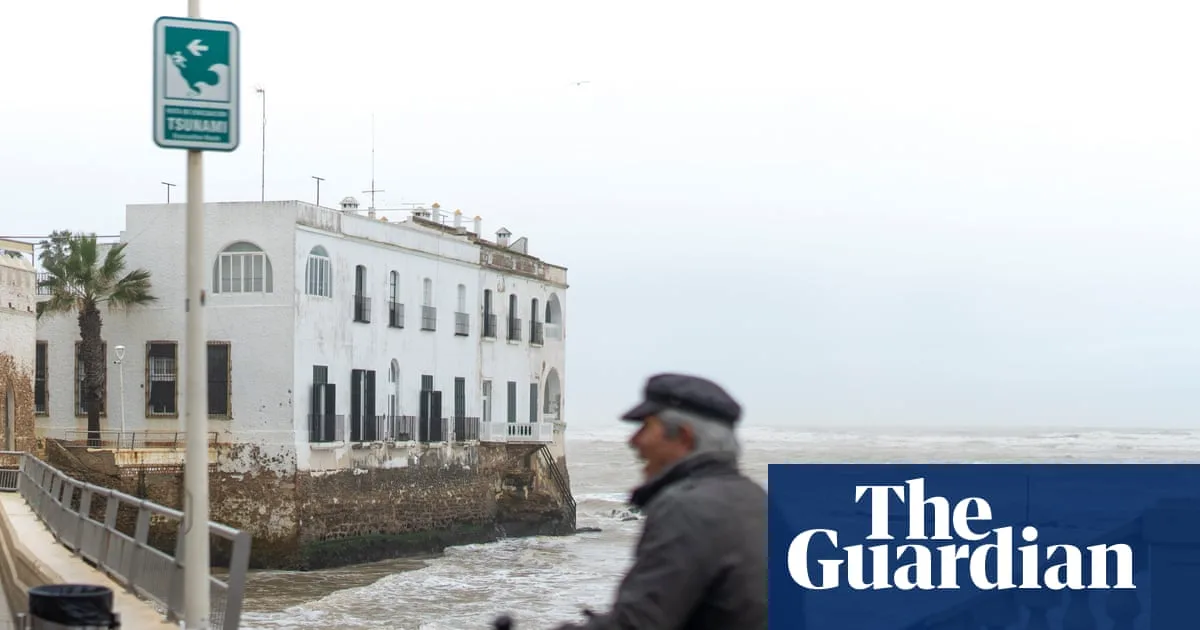 Spain’s First Tsunami-Ready Town Leads Coastal Safety Drive
