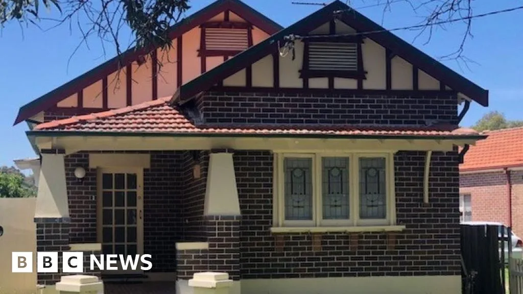Squatter Wins Legal Battle for A$1.6m Sydney House After 20-Year Occupation