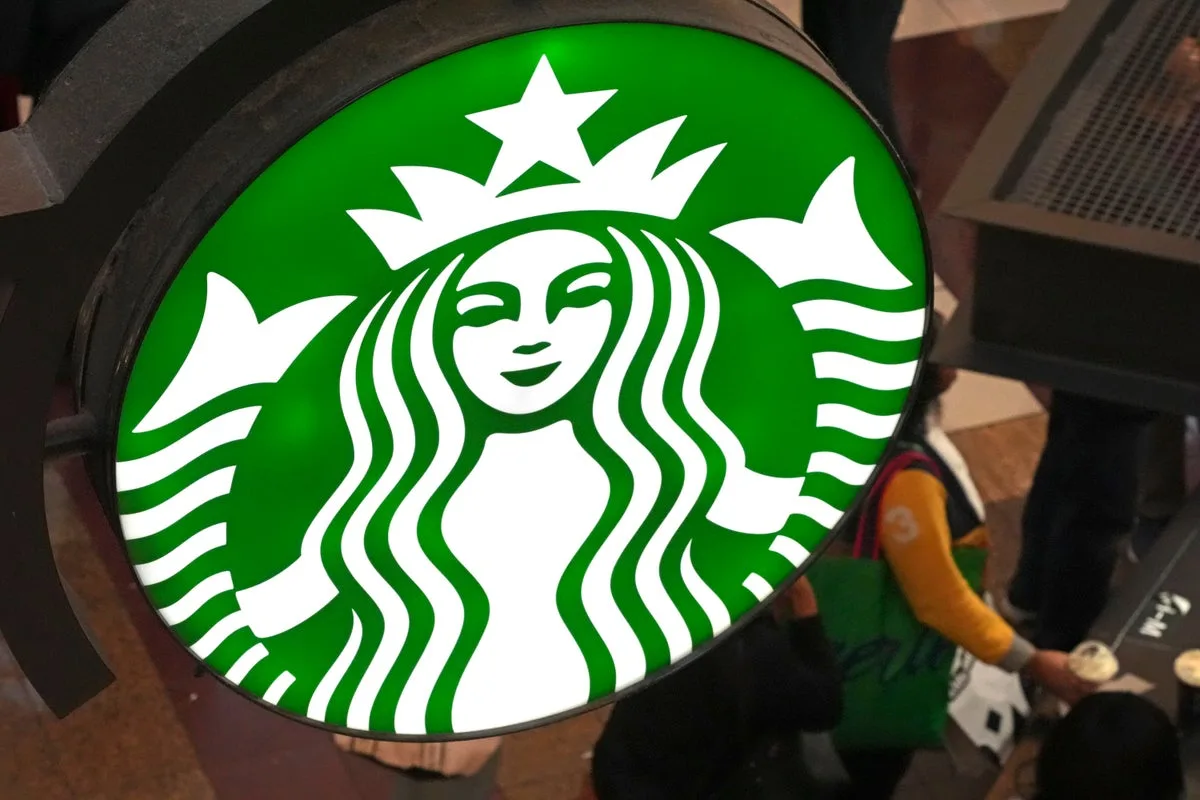 Starbucks UK Autumn Menu Returns with Pumpkin Spice Latte and New Additions