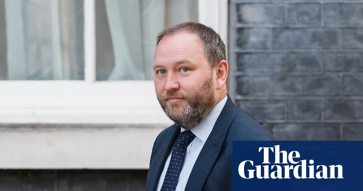 Labour MPs Voice Concerns Over Digital ID Plans Amid Charm Offensive