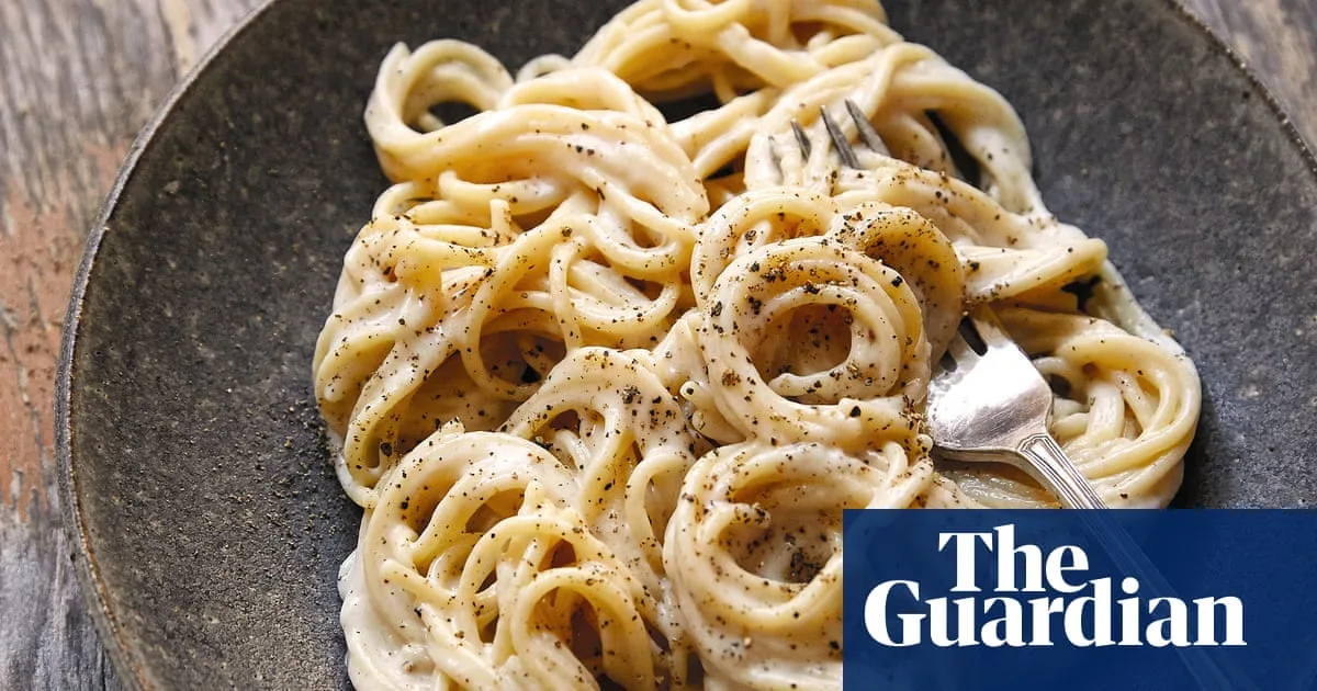 Expert Tips to Prevent Clumpy Cheese Sauce in Pasta