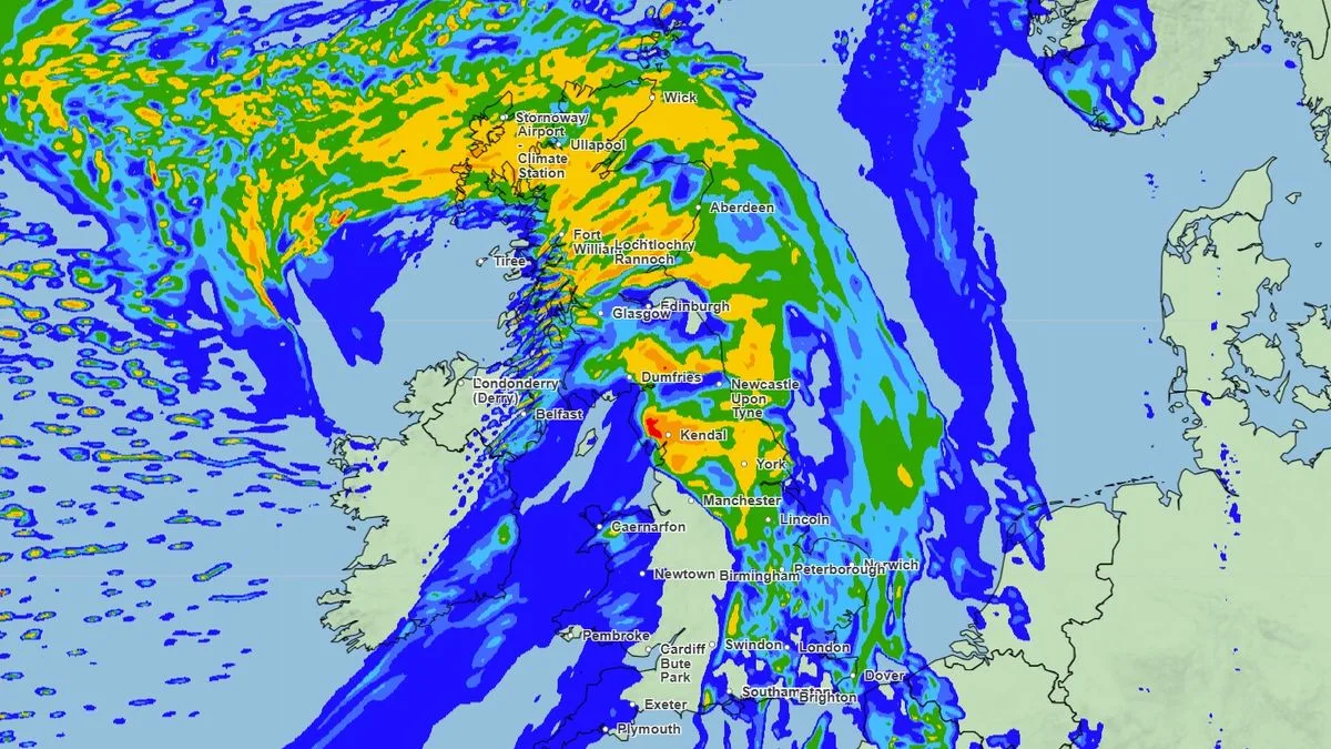 Storm Amy Brings 100mph Winds and Travel Chaos to UK