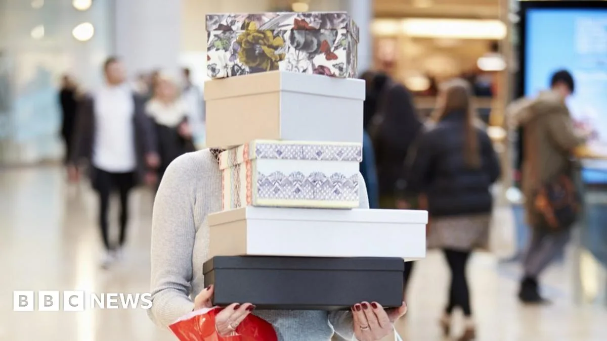 Carrying Shopping Builds Strength in Over-65s, Say Experts