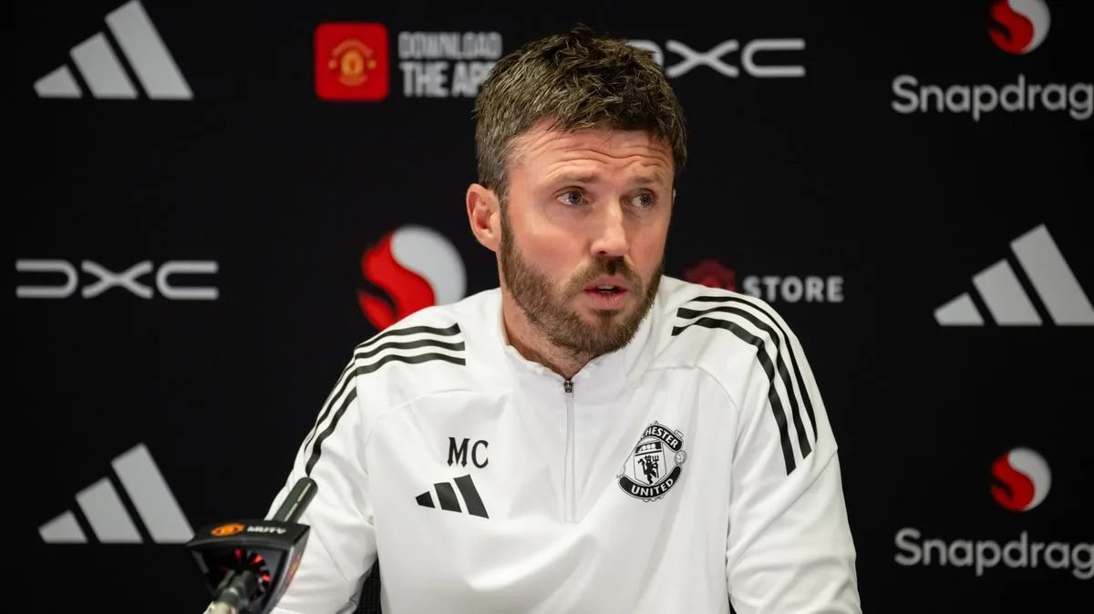 Carrick Confident Mazraoui Will Be Fit for Bournemouth Clash