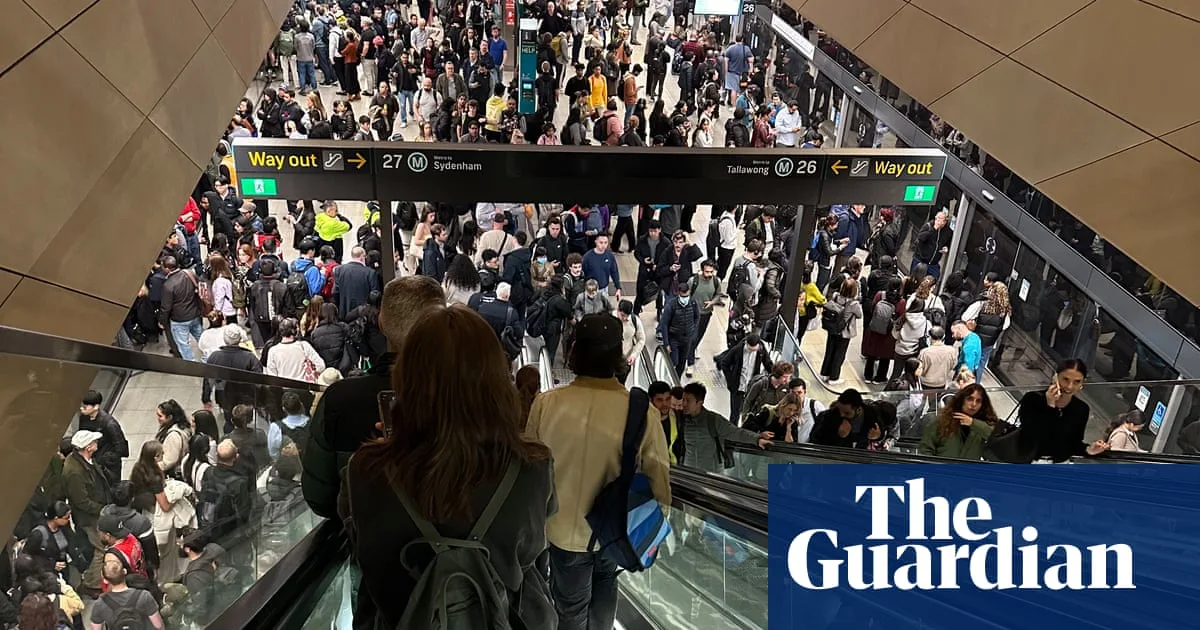 Sydney Commuters Face Morning Chaos After High-Voltage Wire Incident