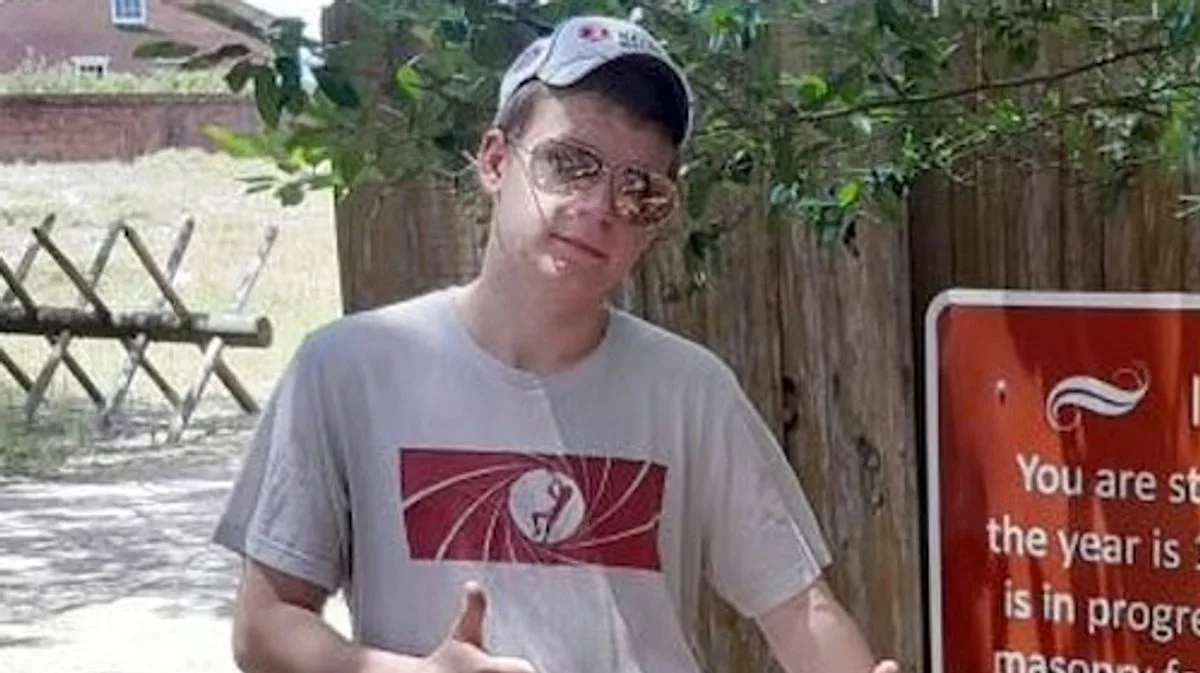 Teen Makes Thousands Monthly From Abandoned Storage Units