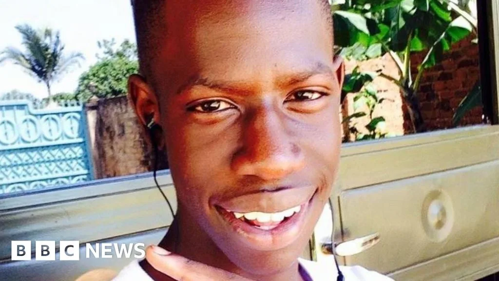 Teen Shot Dead on Wall Was 'Easy Target', Court Hears