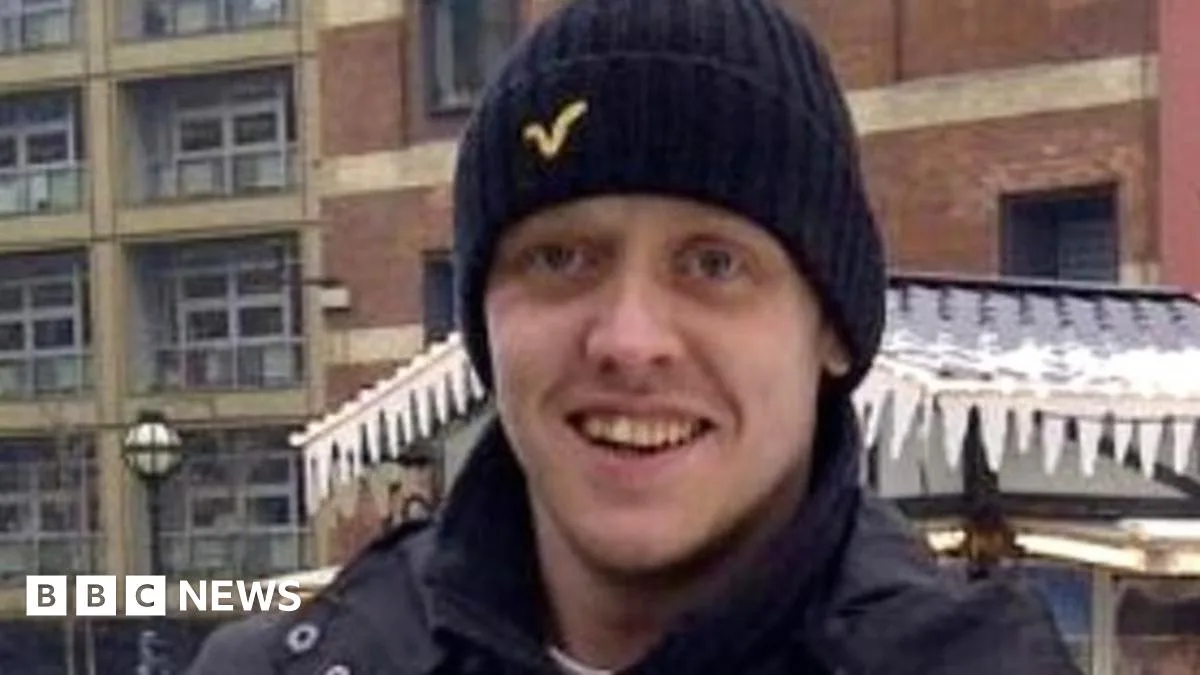 Five Arrested After Leeds Stabbing Death