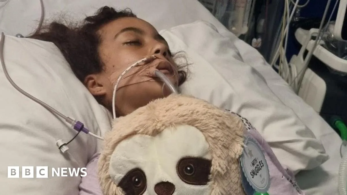 Teen's Lung Collapsed After Vaping Every Waking Minute