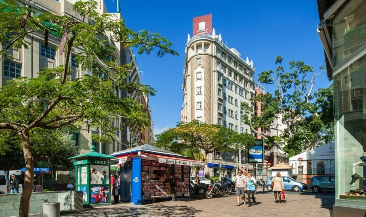 Tenerife Electric Scooter Crackdown: Tourists Face £2,600 Fines