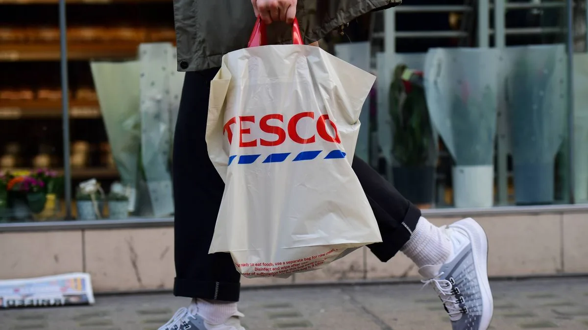 Tesco Shopper Astonished as £45 Leg of Lamb Replaces £8.50 Order