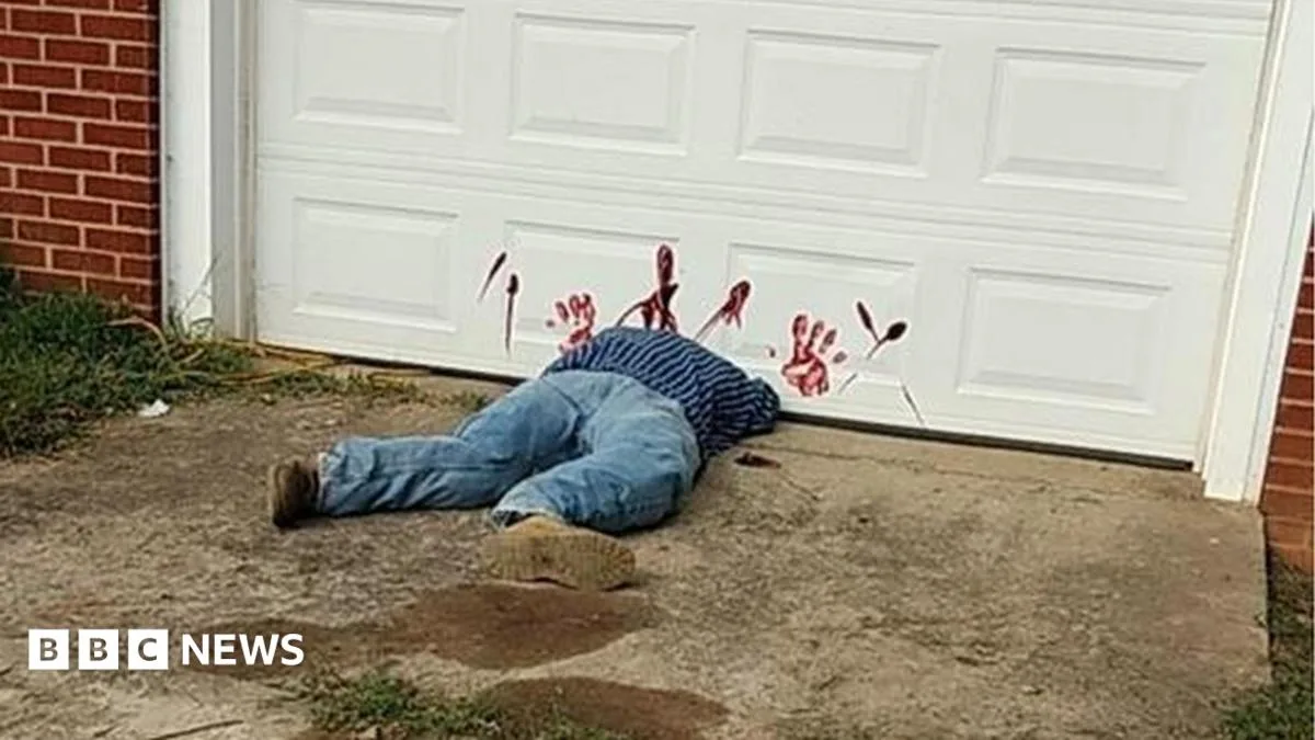 Tennessee Halloween Decoration Prompts Police Warning