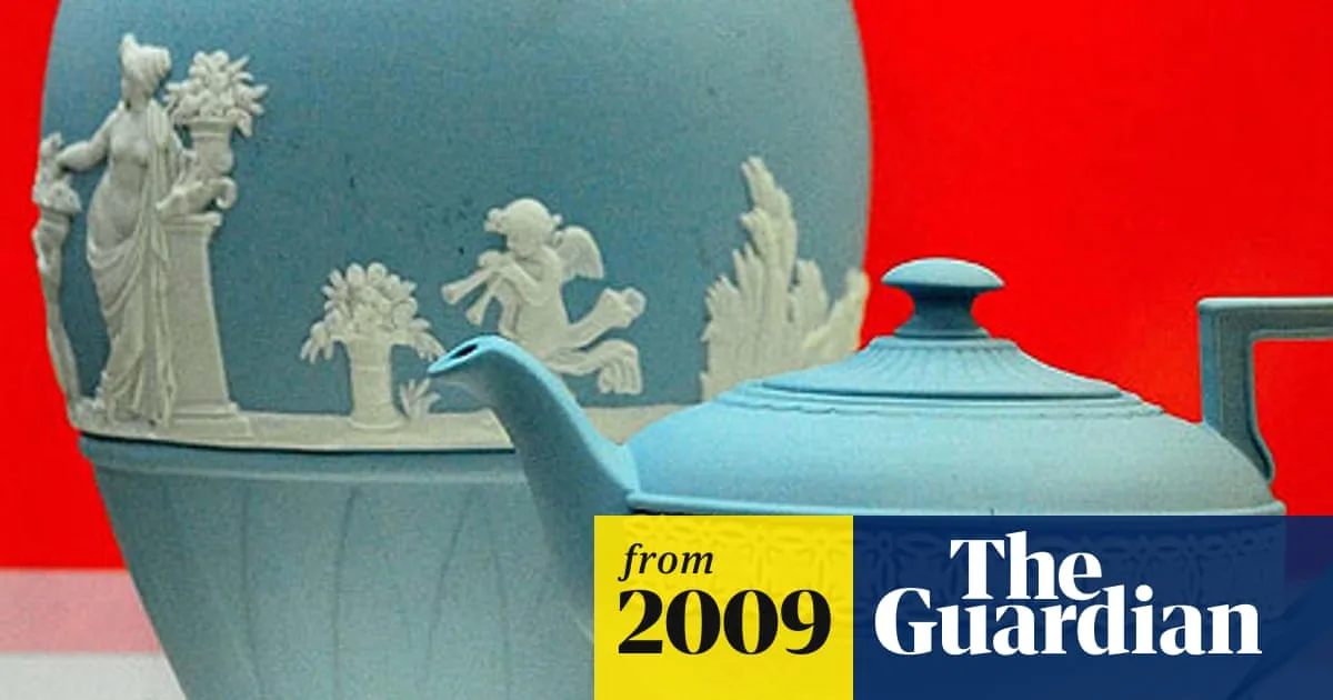 The Fall of Wedgwood: How a British Icon Crashed