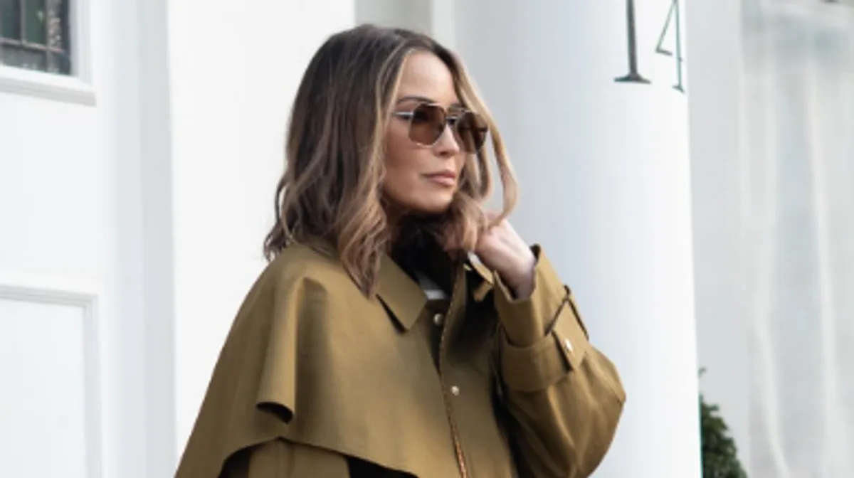 This Morning Expert Praises Ms Spring Coat With Cape