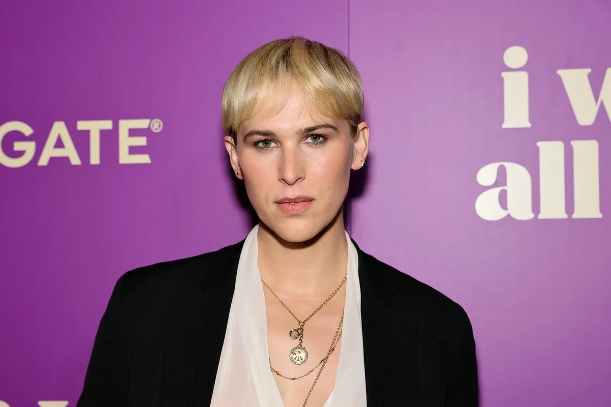 Tommy Dorfman Calls Out Passenger Over Transphobic Texts on Flight
