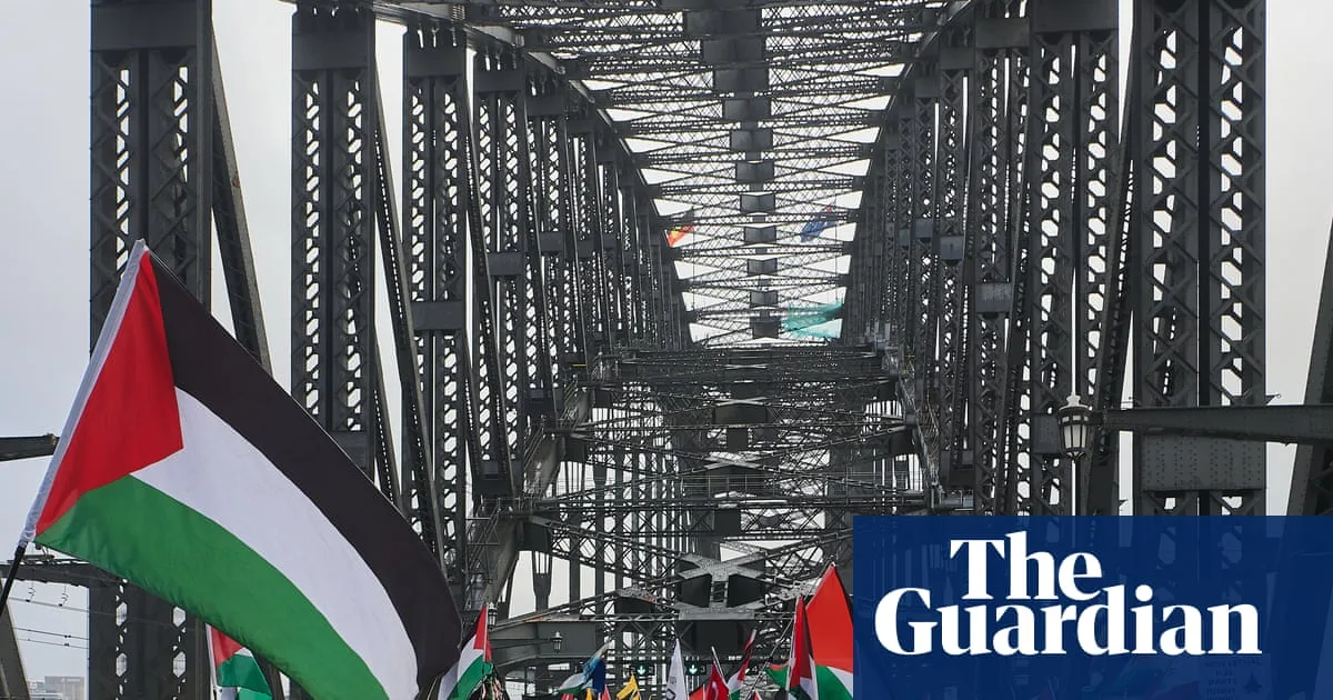Massive Pro-Palestine March Closes Sydney Harbour Bridge