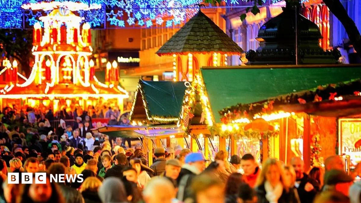 Traveller Fight Halts Manchester Christmas Market