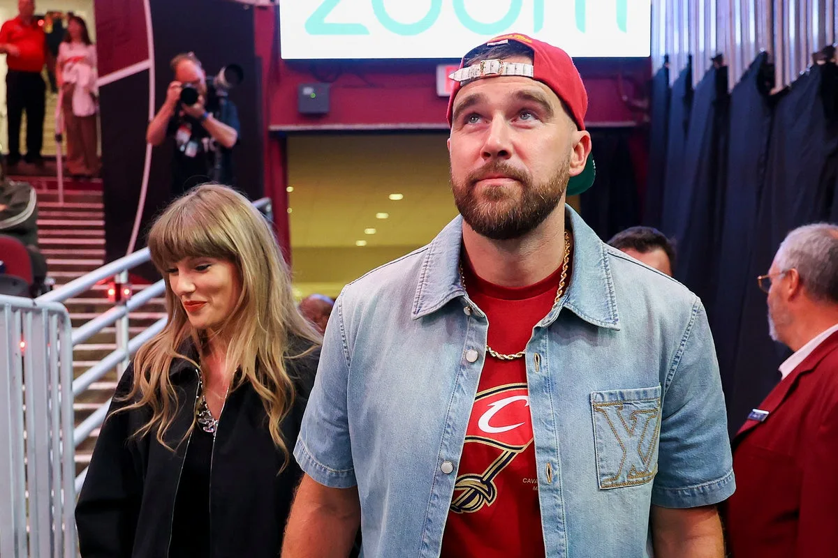 Travis Kelce becomes minority owner of Cleveland Guardians