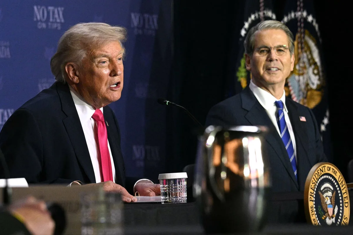 Trump's Bank Citizenship Order Sparks Immigration Fears