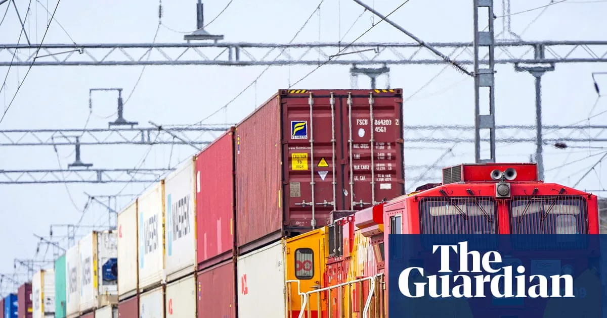 Trump Imposes 50% Tariffs on India, Risking Trade War