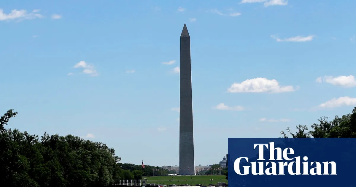 Trump's $6.9m No-Bid Pool Contract Goes to Firm with Ties to His Golf Course