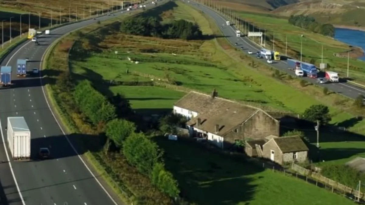 The Truth Behind the M62 Farmhouse in the Middle of the Motorway
