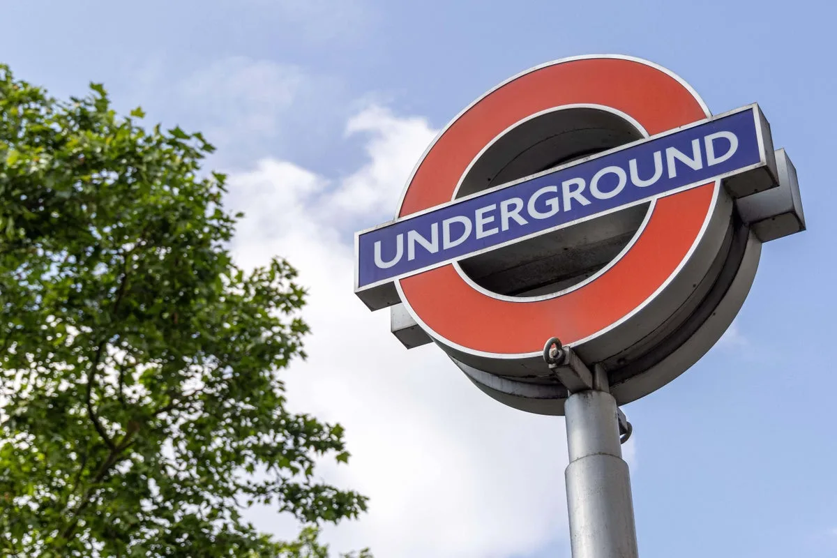 Tube Strikes Cancelled After Progress in Hours Dispute
