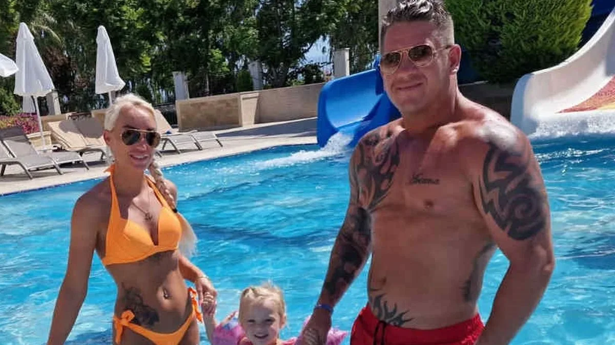 Dad Denied Boarding on £4k TUI Holiday Over Minor Passport Damage