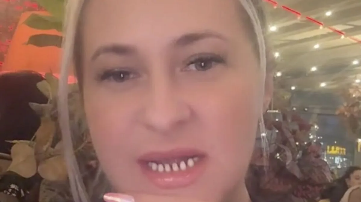 Woman Mistaken for Pensioner After Turkey Teeth Left Her with Stumps