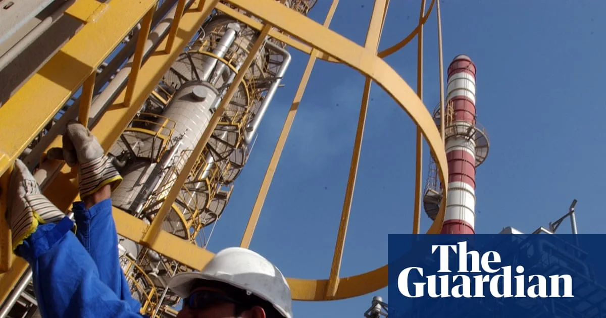 UAE’s Exit from OPEC Raises Spectre of Oil Price War