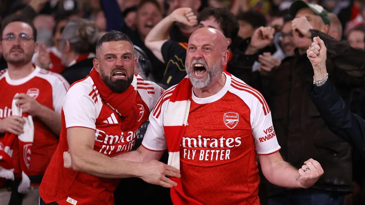 UEFA Warns Arsenal Fans Over £15,000 Final Costs